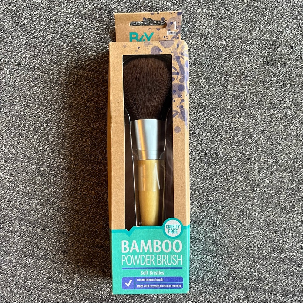 B4Y BETTER FOR YOU Bamboo Powder Brush